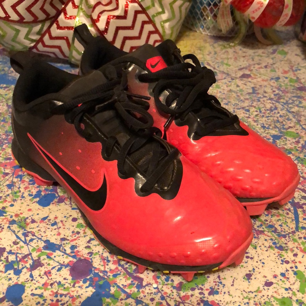 Nike cleats for girls size 4 1/2 youth.